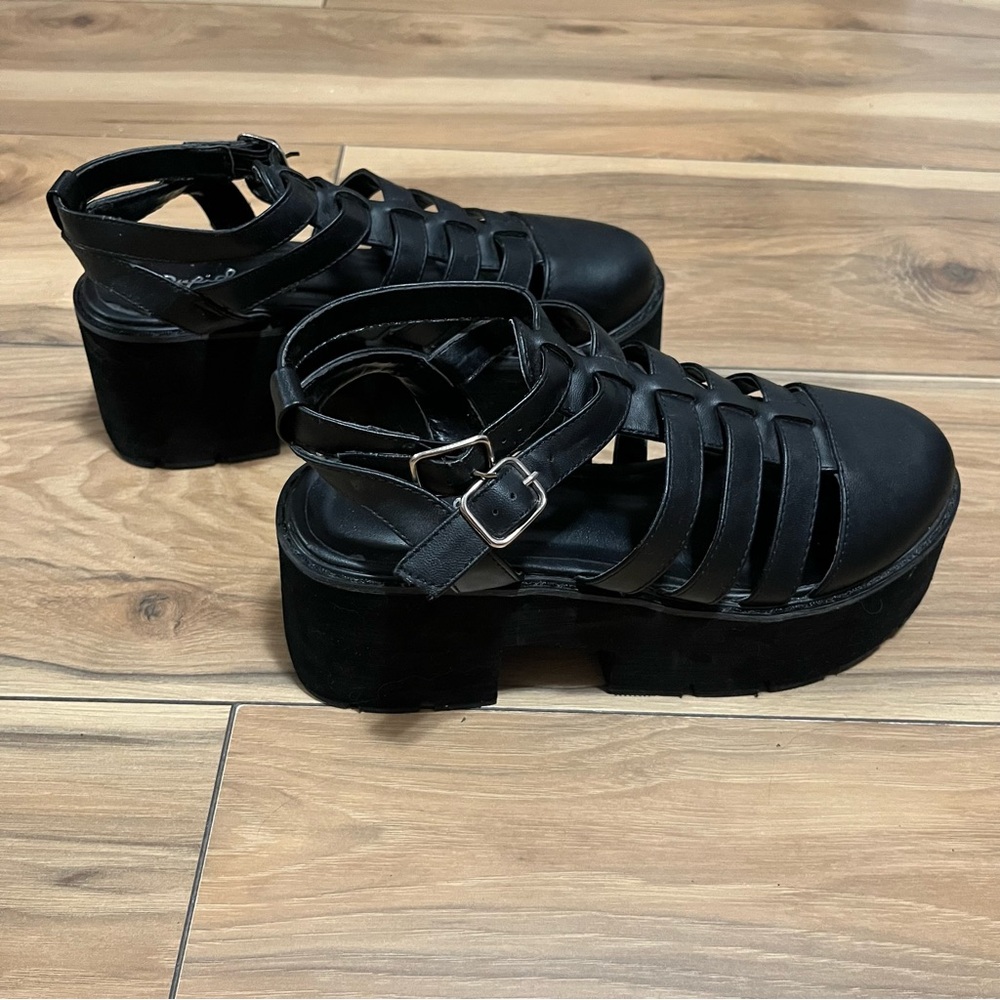 Dolls Kill Qupid Chunky Black Platform Sandals size 7 - Picture 3 of 8